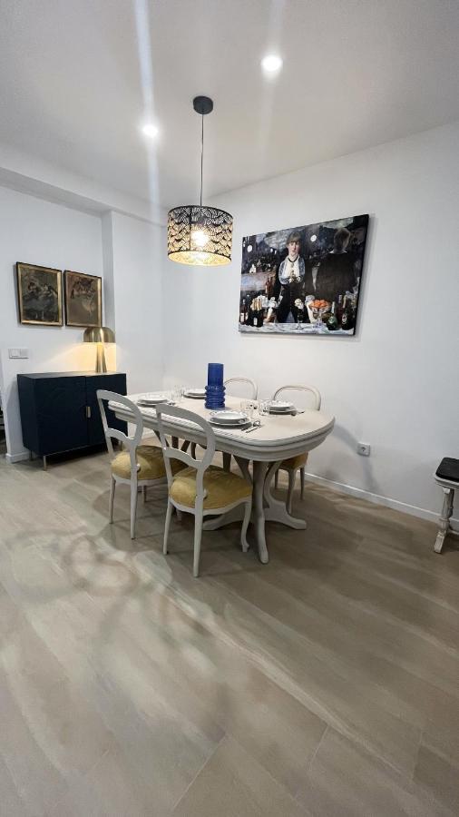180 Home Luxury Redes Севиля Екстериор снимка
