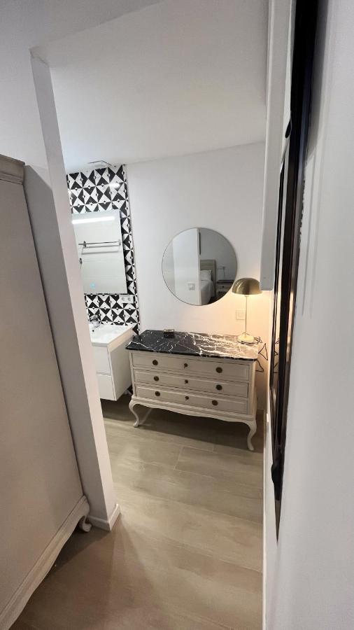 180 Home Luxury Redes Севиля Екстериор снимка